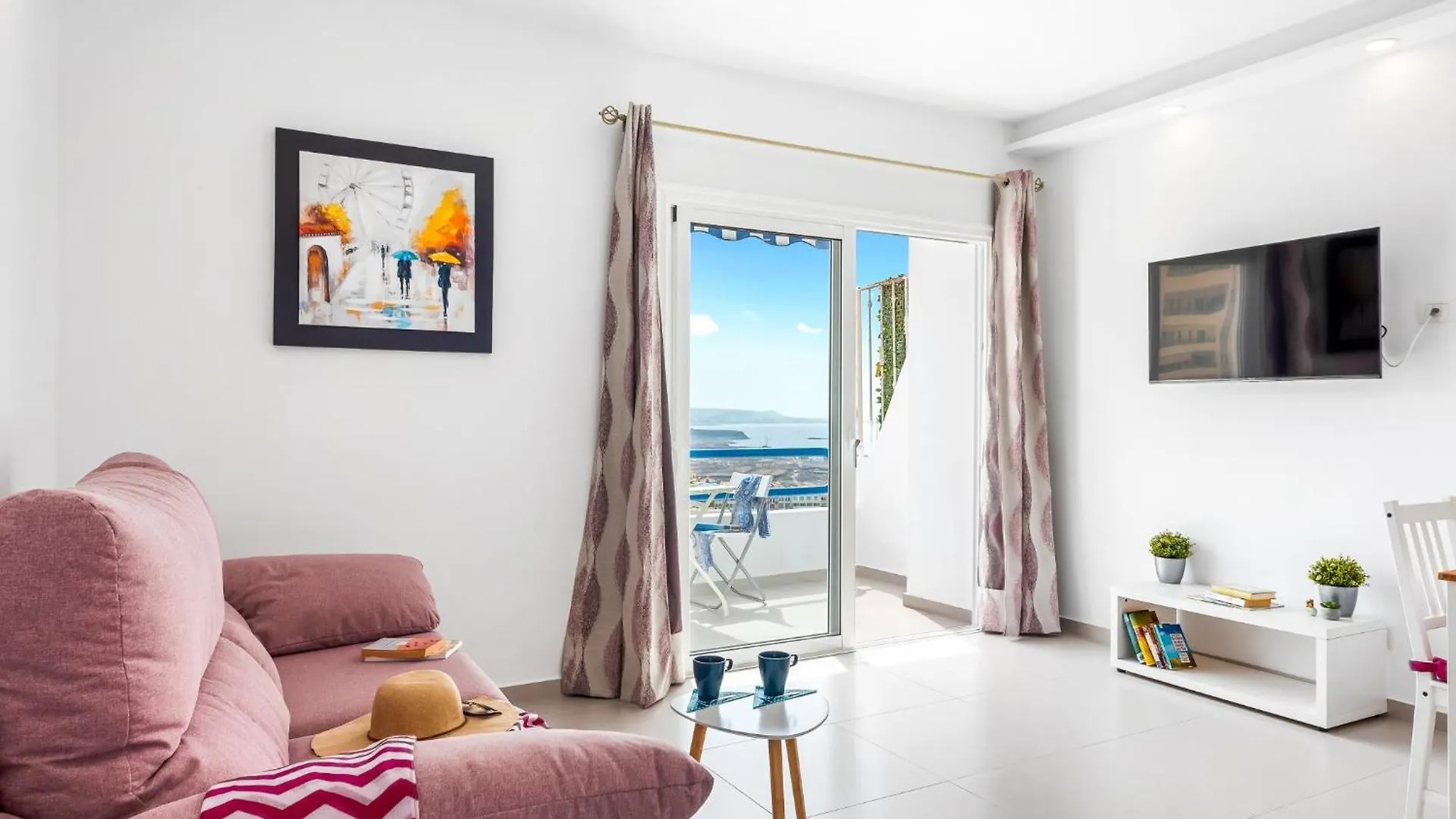 Wonderful Attic In Playa Paraiso İspanya